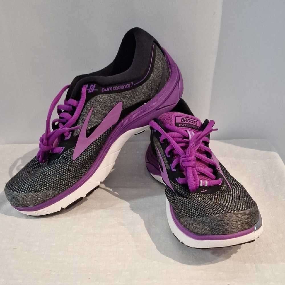 Brooks PureCadence 7 Women's Running Shoes - Purple and Black